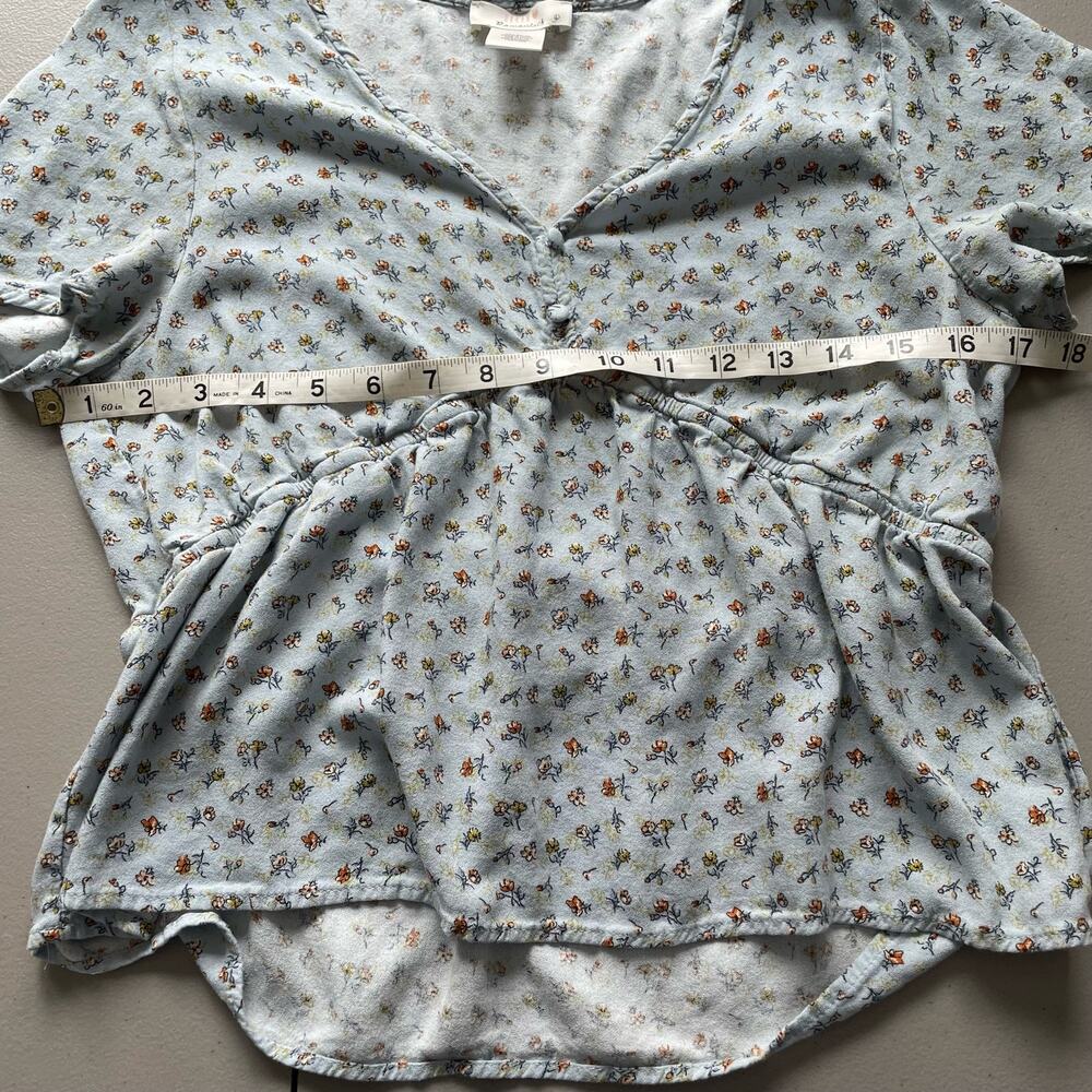 Urban Romantics Blouse Short Flutter Sleeve V-Neck Peplum Ruffled Floral Blue L - Picture 6 of 7